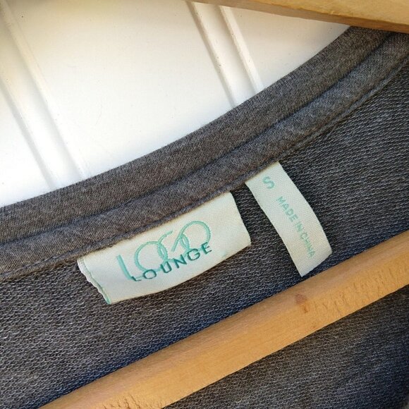 Logo Lori Goldstein Lounge Zip Chiffon Hem Tunic Top Size S Gray Blue Sharkbite - Picture 7 of 9